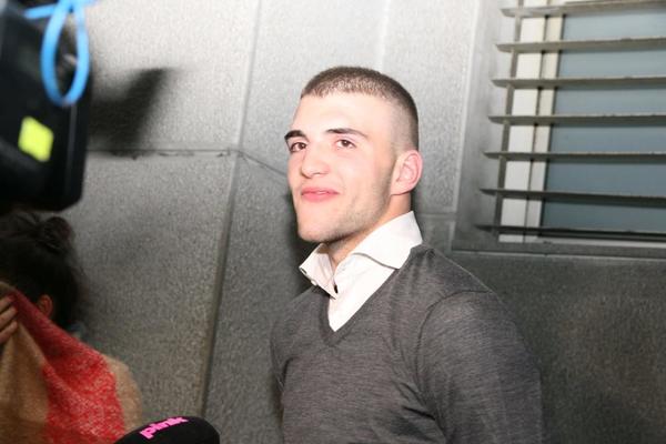 USKORO STIŽU RODE: Veljkova VELIKA LJUBAV na Dan zaljubljenih pokazala TRUDNIČKI STOMAK! (FOTO)(VIDEO)