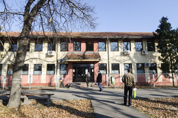 80 RADNIKA ZARAŽENO U OPŠTOJ BOLNICI PANČEVO: Direktor potvrdio, ima i hospitalizovanih!