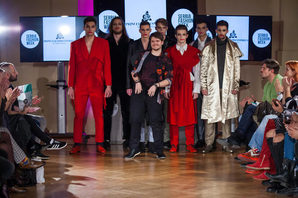 DRUGI DAN SERBIA FASHION WEEK-A: Modni spektakl obeležili mladost, talent i inovativnost! (FOTO)