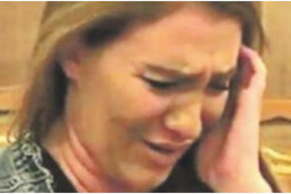 IZABELA UBOLA NERVNI SLOM ZBOG LAKIĆA: Divljala po vili i rušila sve pred sobom! Ukazana joj lekarska pomoć!