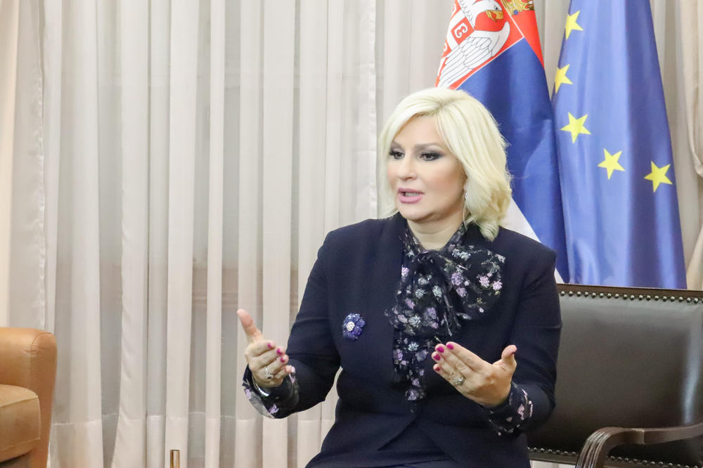 MIHAJLOVIĆEVA O NASLOVNOJ STRANI ILUSTROVANE POLITIKE: Sramotna je, to je vid nasilja nad ženama!