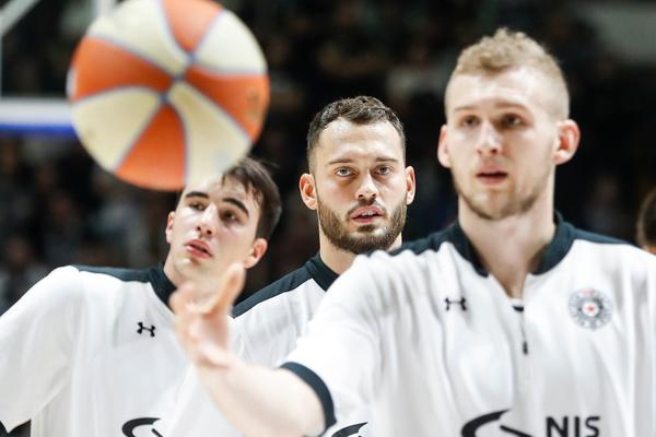 MORNAR DOVEO NOVOG CENTRA: Bivši košarkaš Partizana će novu sezonu ABA lige igrati za ekipu iz Bara!