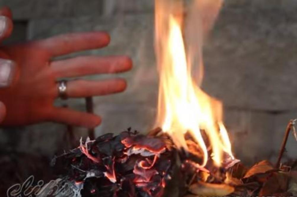 NIKAD SE NE ZNA, MOŽDA VAM ZATREBA: Za samo 30 sekundi upalite vatru BEZ ŠIBICE I UPALJAČA (VIDEO)
