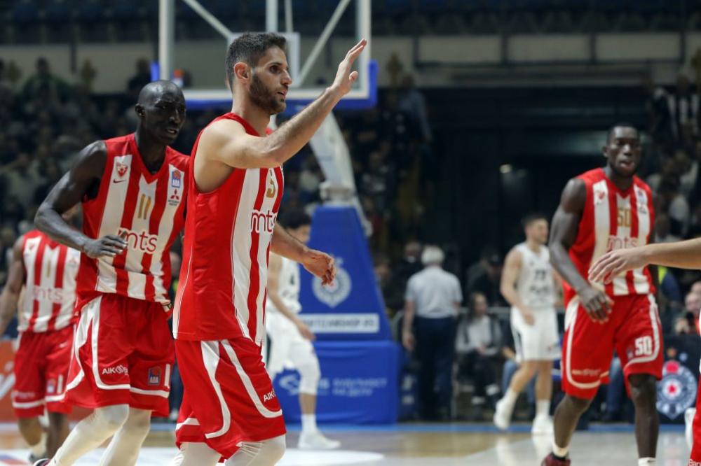 NI PARTIZAN NIJE MOGAO DA SRUŠI NEPORAŽENU ZVEZDU: Perperoglu i Regland slomili crno-bele u punom Pioniru!