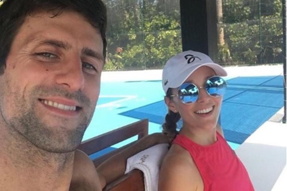 ČAK JE I NJU OSTAVIO BEZ TEKSTA: Jelena Đoković nije bila na finalu Vimbldona, ali se ubrzo javila puna emocija!