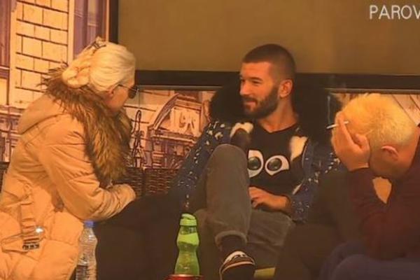 ŽESTOKA SVAĐA COKE I LAKIĆA: Da li si zadovoljna se*som sa mnom?! A potom je usledio njen ODGOVOR!