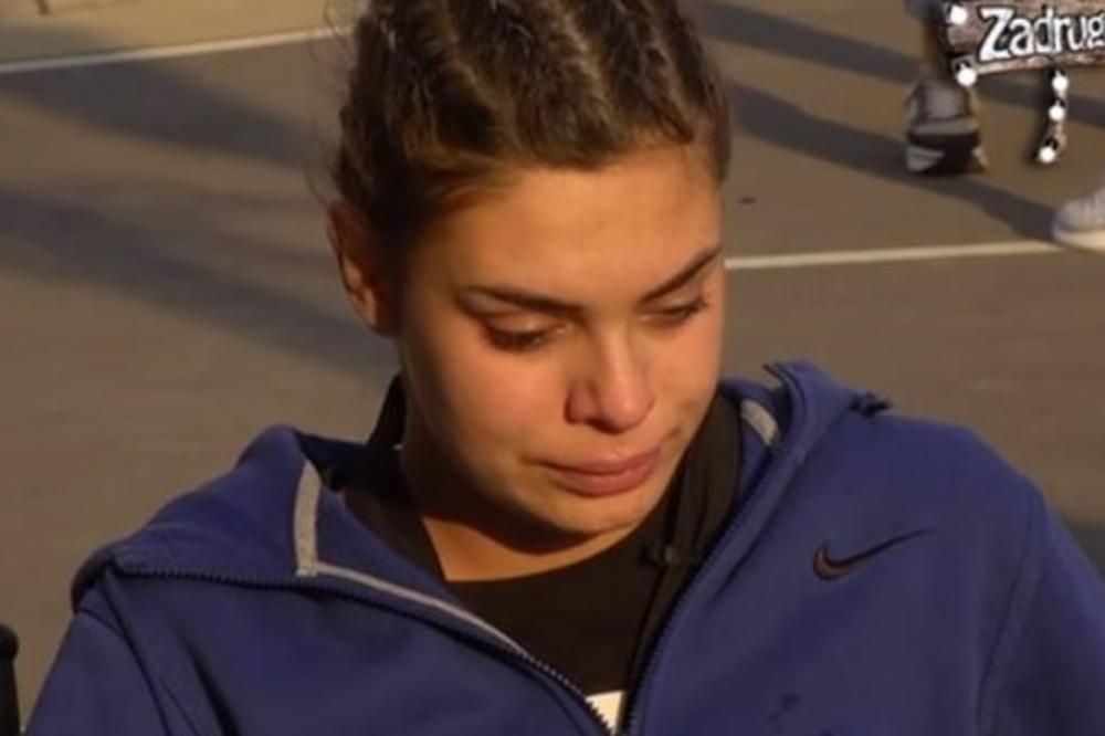 MINA ISPRIČALA JEZIVU ISTINU O MIKIJU! Drogirali smo se 3 dana, a onda mi je tražio SEKS i NUDIO PARE za OPERACIJU