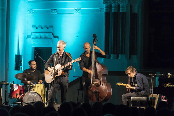 Kralj Čačka objavio svoj drugi album SPUSTI SVETLOST NA PUT