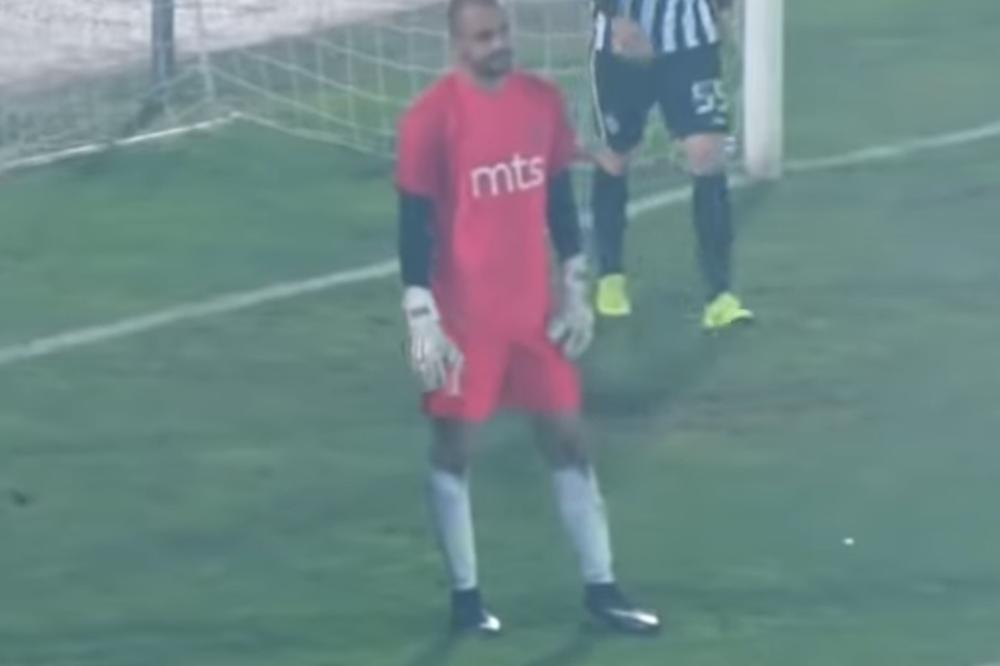 ĐURIĆU, OPUSTI SE, NISI NAJGORI: Ovo su najveći golmanski kiksevi u bliskoj prošlosti, ne zna se koji je smešniji!