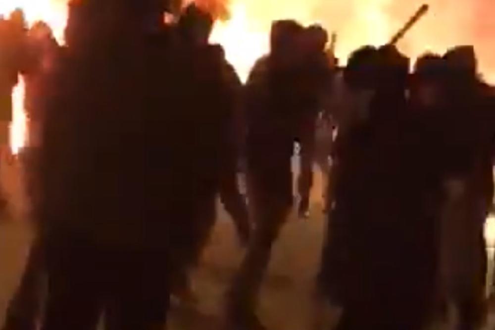 KRVOPROLIĆE U ATINI: Grčki huligani pomogli Holanđanima u sukobu sa navijačima AEK-a!