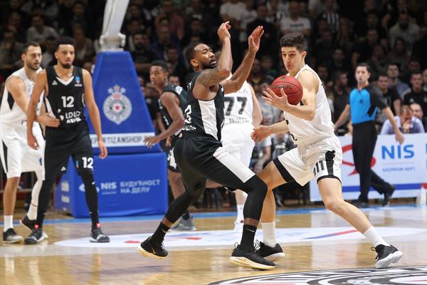 ODRŽALI ČAS KOŠARKE: Lokomotiva pregazila Frankfurt, drama u predgrađu Liona!