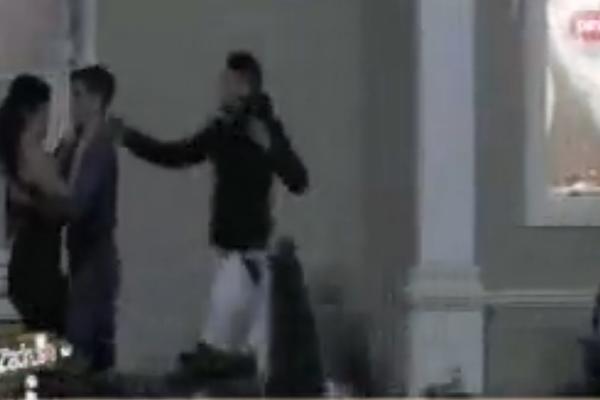 SVE AGRESIVNIJI! Aleksandra napravila ljubomornu scenu, David nasrnuo na nju! (VIDEO)