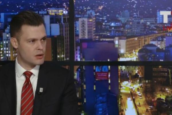 NI HARADINAJ, NI TAČI: Ovo je čovek čija inicijativa su bile MONSTRUM-TAKSE za Srbiju!