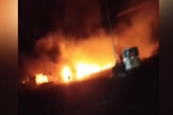 ZAGLUŠUJUĆA EKSPLOZIJA JE ZATRESLA SVE ŽIVO: Ljudi su gledali AVIONE na nebu, ali puklo je NEŠTO na ZEMLJI (VIDEO)