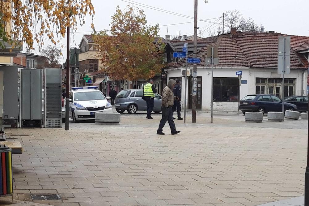 "JURILI SE KOLIMA, SVAĐALI, LUDOVALI": Policija čuva maloletnika ubicu u Bujanovcu, tinejdžeru zario nož u SRCE!