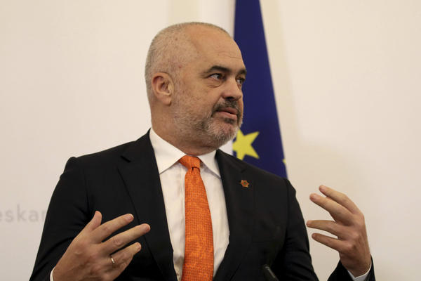RAMA NIŽE FUNKCIJE I OBJEDINJAVA: Premijer Albanije položio zakletvu kao vršioc još jedne važne dužnosti!