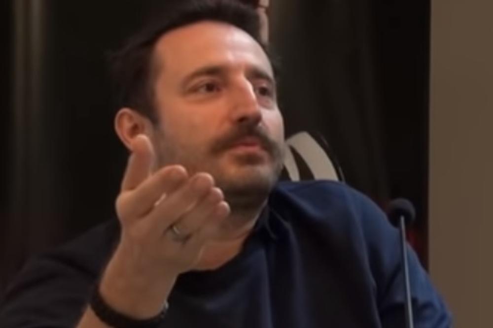 ĐURIČKO ŽESTOKO PO RADOŠU BAJIĆU: On NIKADA neće pripadati GRADU jer živi u STRAHU i panici od PRAZILUKA! (VIDEO)