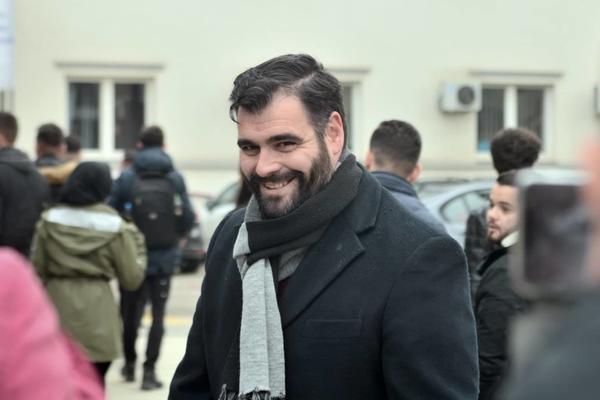 MUSTAFA TUŽIO VULINA! Podneo je prijavu protiv MINISTRA ODBRANE jer mu je zasmetala OVA reč