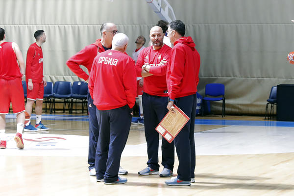 ĐORĐEVIĆ SKRATIO SPISAK ZA IZRAEL: Četvorica otpala! Ovo je 12 igrača koji će juriti pobedu u Tel Avivu!