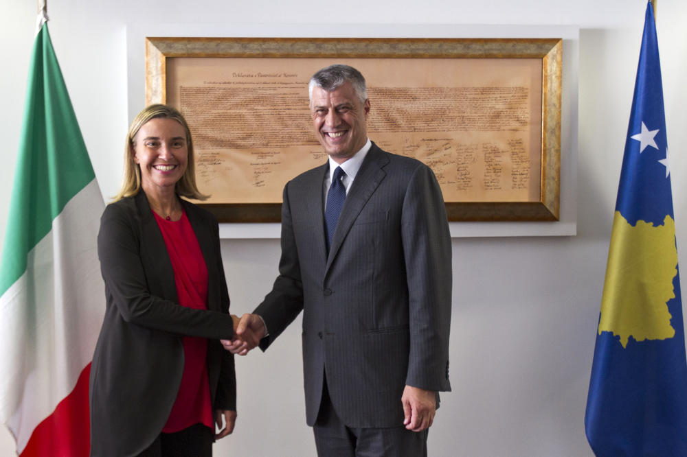 TAČI SE SMEJE, A DUŠA MU PLAČE: Mogerinijeva mu je saopštila ŠTA PRIŠTINA MORA DA URADI ODMAH!