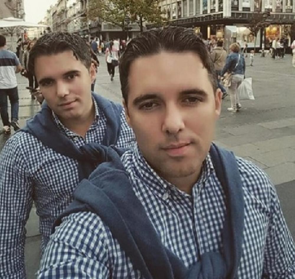 Ovako blizanci izgledaju danas  