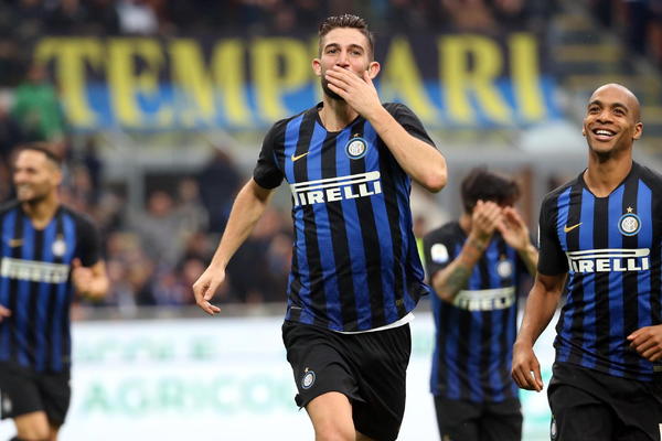 KAO DA NA MARAKANI ČUJETE 'DA VOLIM CRNO-BELE': Velika blamaža Interovih sponzora iz Kine