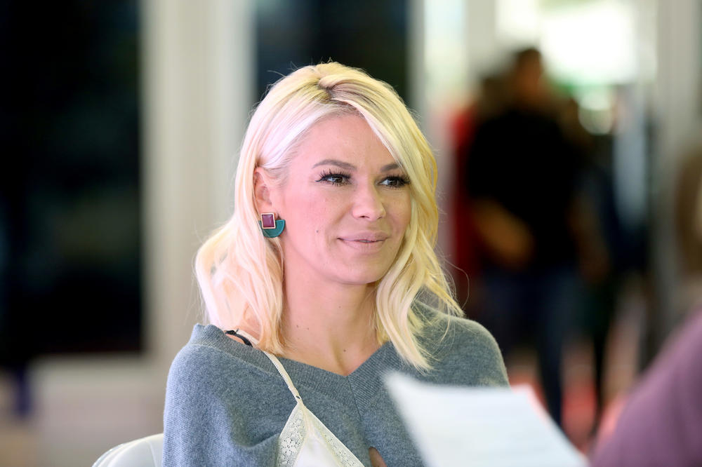 NIKOM JA JOŠ SREĆU NISAM DONELA: Nataša Bekvalac objavila tekst NOVE PESME! Da li je ovo njena autobiografija?