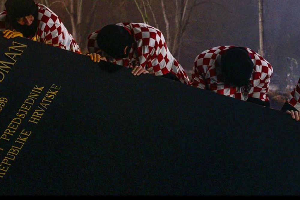 UKRALI SANDUK IZ TUĐMANOVOG GROBA U DRESOVIMA HRVATSKE REPREZENTACIJE! Ovaj nadrealni prizor šokirao je Hrvatsku