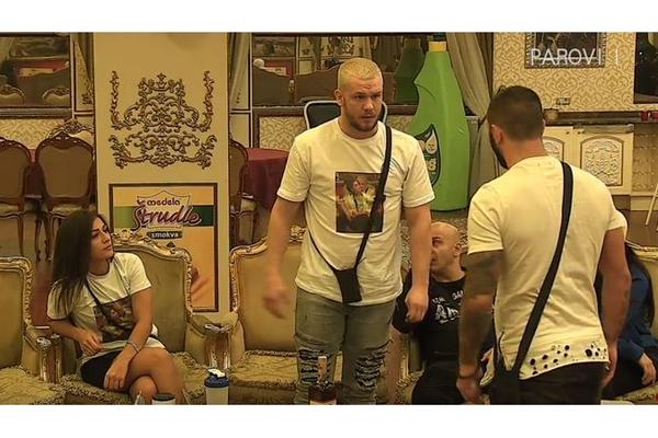 BRIZNULA U PLAČ ZBOG SAŠKE: Tomić krjičkom oka gleda u bivšu! (FOTO)