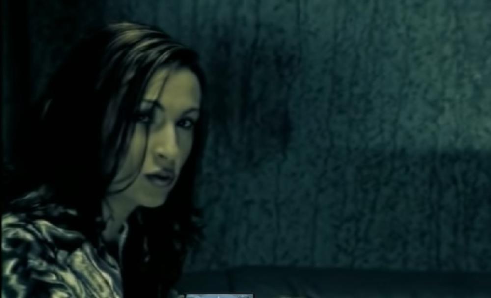 Ivana Banfić: Nekad  