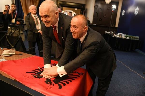 AKO ALBANIJA NE UĐE U EU, RAMA PRAVI VELIKU ALBANIJU: Austrijanci tvrde da albanski PREMIJER otima KOSOVO!