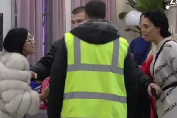 U ZADRUZI NASTAO POTPUNI HAOS! Mina i Zerina se SUKOBILE, a obezbeđenje  odmah REAGOVALO! (FOTO)