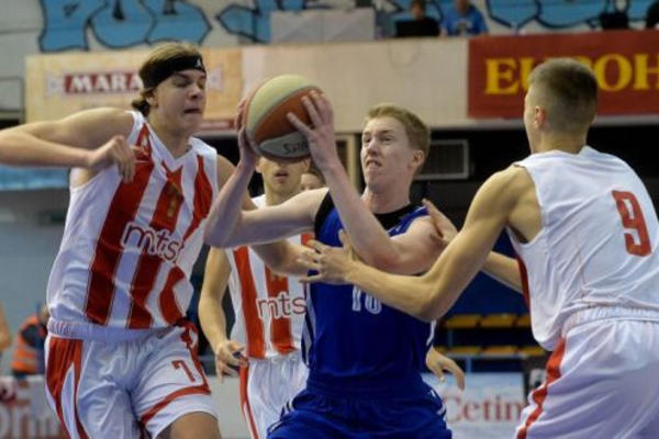 ZVEZDA NA FAJNAL-FORU: Kroz dramu do pobede u velikom derbiju!