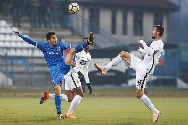 DA LI JE MOGUĆE? Nova povreda fudbalera Partizana, stradala prednja loža!