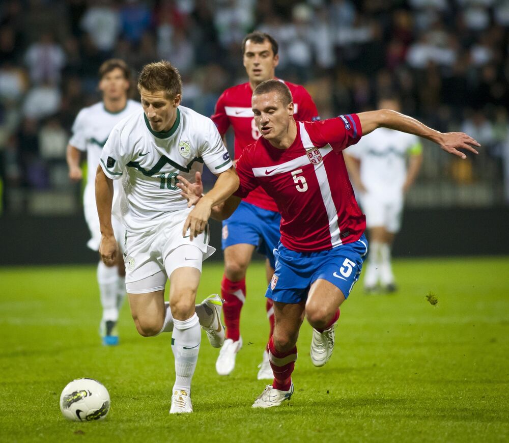 Nemanja Vidić u svom poslednjem meču za reprezentaciju Srbije   