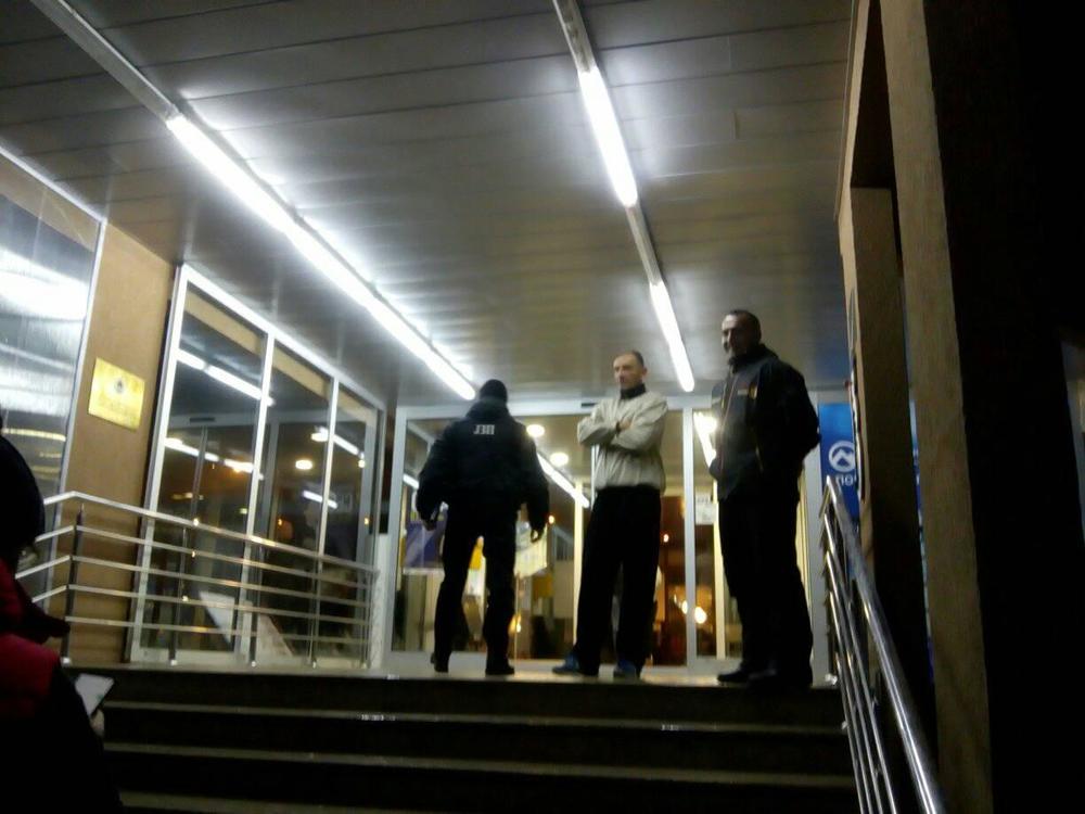 Policija ovde obezbeđuje Cecin bend 