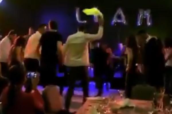 ŽELJKO OBRADOVIĆ KAKVOG DO SADA NISTE VIDELI: Jan Veseli je dobio sina, a srpska legenda povela kolo!