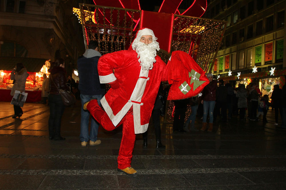 DEDA MRAZ OSTAO BEZ SNEGA! Velika panika na LAPONIJI zabrinula je sve mališane u svetu