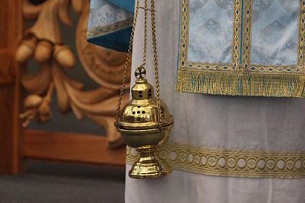 REDOVNO OBAVLJAJTE KAĐENJE KUĆE: Za svaku hrišćansku porodicu, ovaj čin donosi velike BLAGODETI!