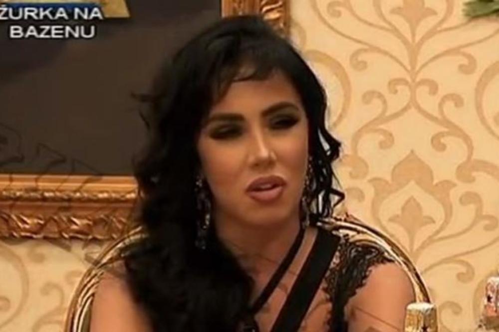 BAŠ BOLESNA PRIČA: Aleksandra za vreme odnosa voli da ŠAMARA muškarce i da joj SISAJU ŠTIKLU, a onda...FUJ