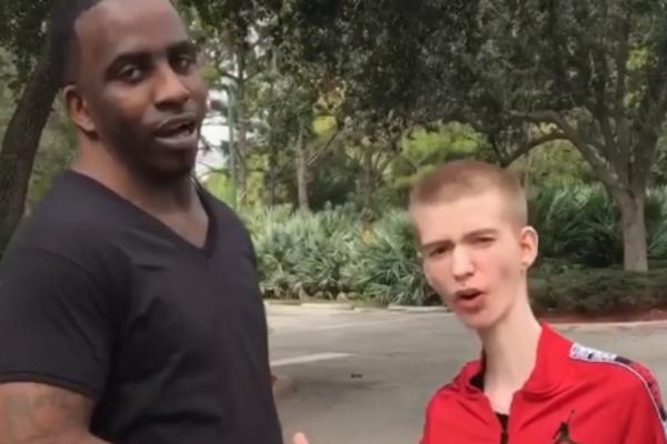 SADA SMO SVE VIDELI! Upoznali se dileri sa najširim i najužim vratom!