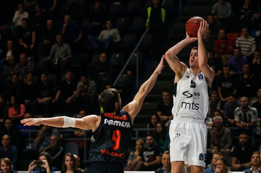 SRBIJO, BUDI PONOSNA: Ovako su Kingsi predstavili Vanju Marinkovića!