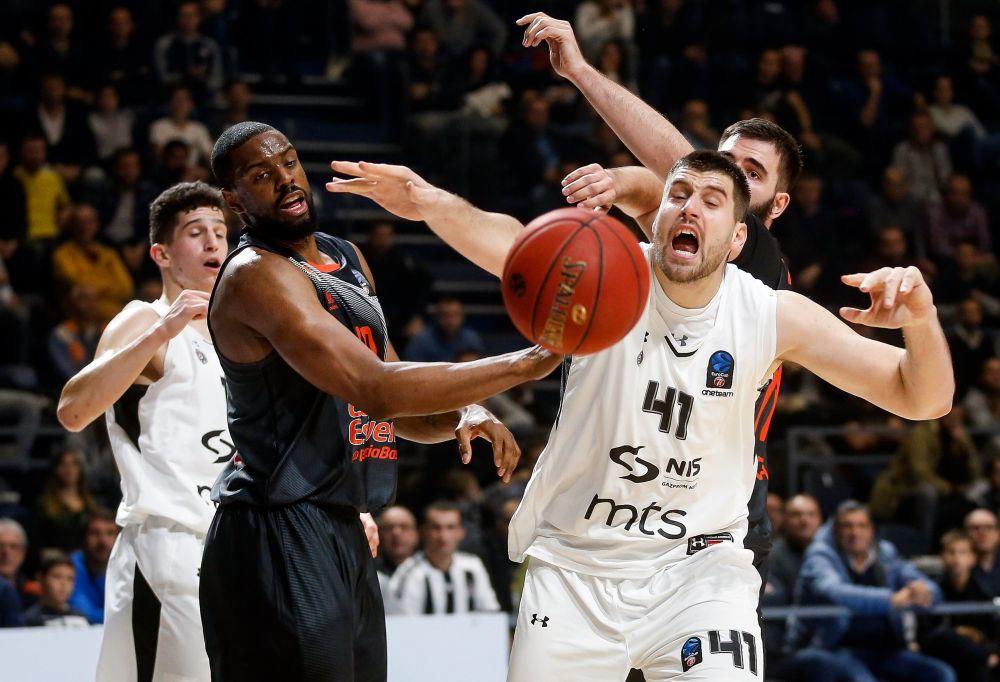 Đorđe Gagić na meču protiv Valensije  