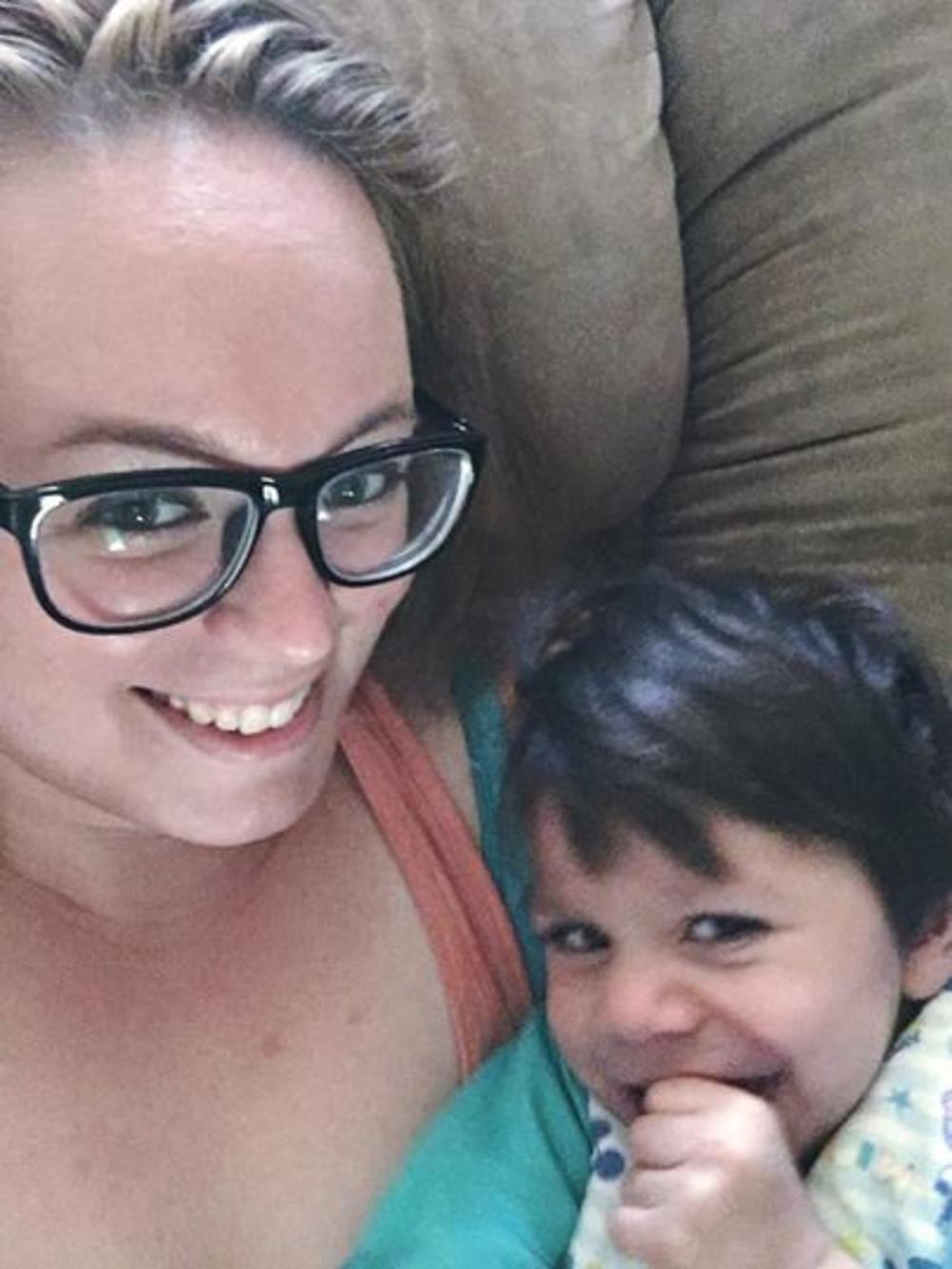 Rajan Mors sa svojom usvojiteljkom  