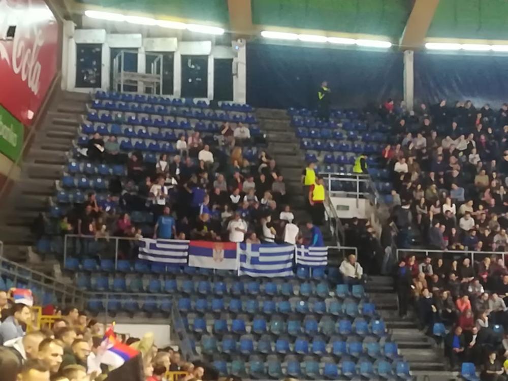 Grčki navijači u Pioniru  