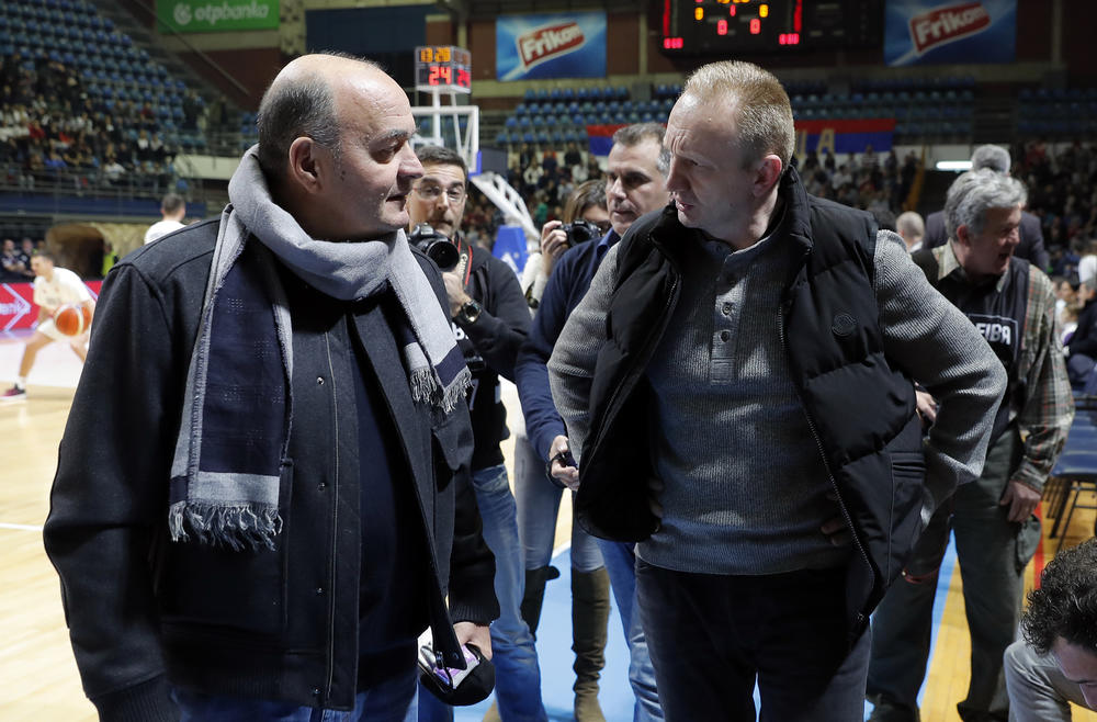 Dule Vujošević i Dragan Đilas prisustvuju utakmici