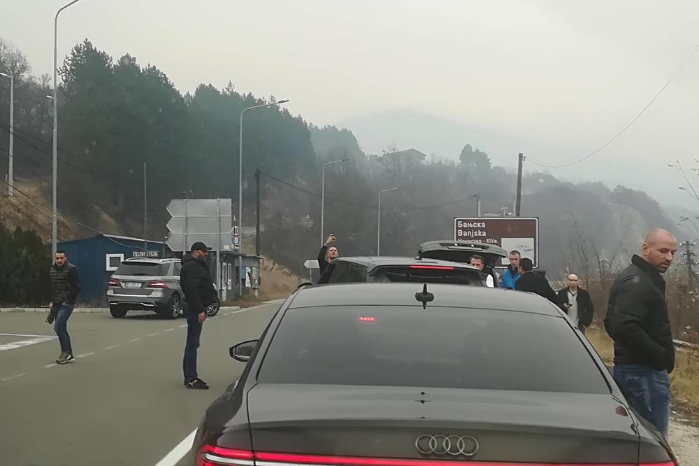 Uklonjene sve barikade na severu KiM