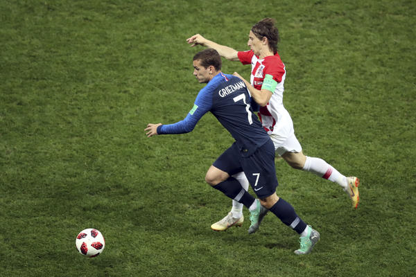 ŠTA TREBA DA URADIM DA BIH OSVOJIO ZLATNU LOPTU?! Grizman zakukao što je Modrić dobio nagradu, priznao je sve!