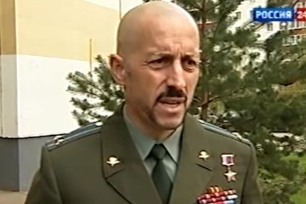 HEROJ KOME SRBIJA DUGUJE VELIKO POŠTOVANJE: Ruski RAMBO je branio KOSOVO, a poginuo je nesrećnim slučajem (VIDEO)