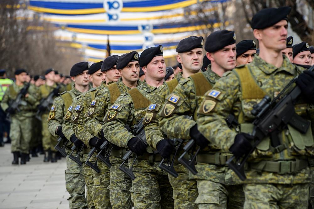 POZNATI PROFESOR IZ SAD TVRDI: Vojska Kosova biće samo DELIĆ onoga što je Vojska Srbije!